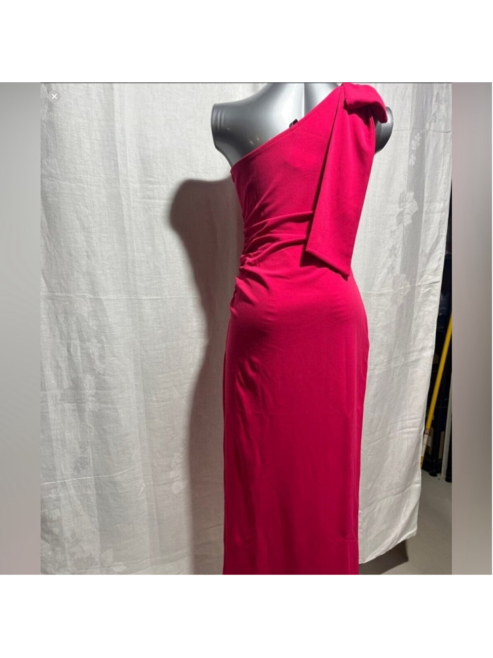 One-Shoulder Raspberry Pink Evening Dress with Side Drape. prom wedding. 1991 - Picture 4 of 7
